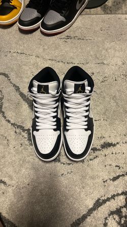 Air Jordan 1 Mid Black White Gold Sneakers size 10.5
