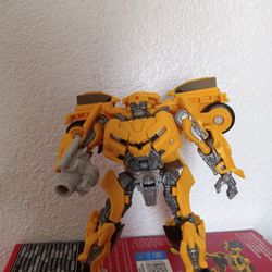 Transformers Studio Series Bumblebee 