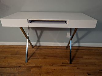 White Desk with Chrome X-Base Legs