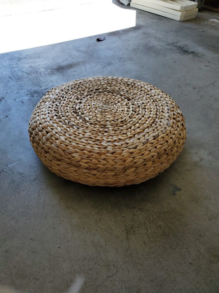 Ikea Alseda Banana Fiber Stool/ottoman 