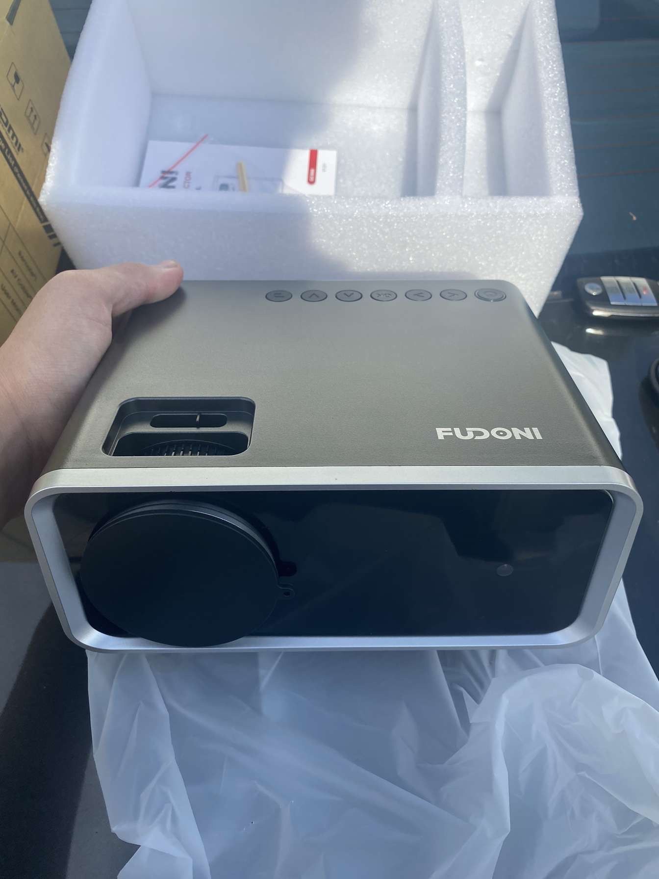 Portable Projector 1920x 1080 Resolution