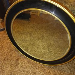 2ft Round wall mirror asking $20 cash only must pick up Broadway and apache buckeye az