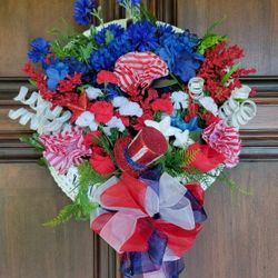 **NEW Patriotic Wreath/Centerpiece**