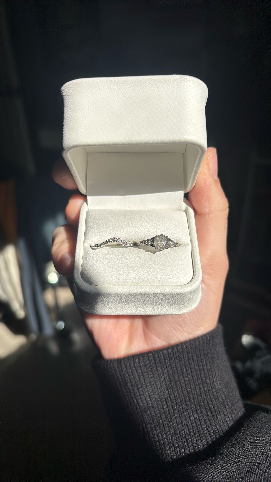 Salt And Pepper .93 Diamond Set