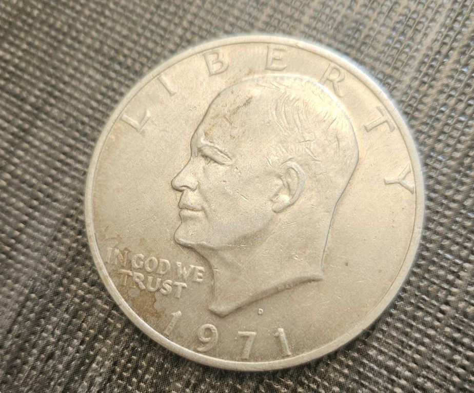 1971 Eisenhower Dollar, Copper-Nickel Clad