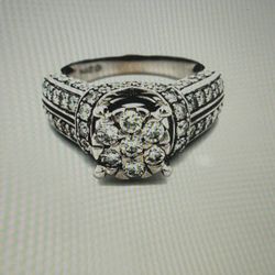14K White Gold 2.30ct tw Diamond Engagement Ring
