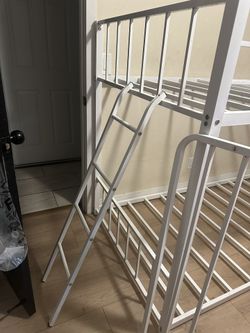 Twin Bunk Beds