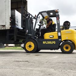 RFL300LPG FORKLIFT