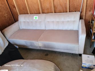 Couch / Futon , Cream Plush NEW