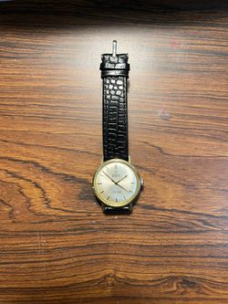 Omega sea master De ville 14k gold bezel Automatic men's Watch 