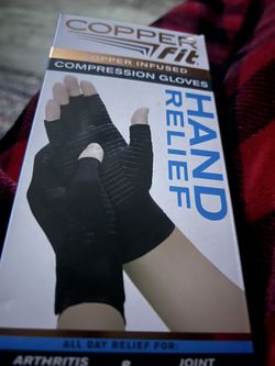 Gloves 
