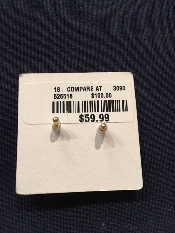 Alexa and tori kids hotsell earrings