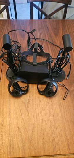 Oculus Rift Virtual Reality Headset