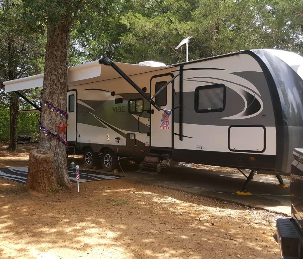 2017 Forest River Vibe 308BHS model