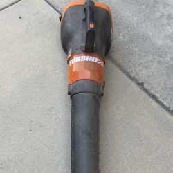 Leaf Blower 