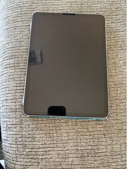 iPad Pro 11 inch 256 GB memory