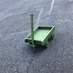 16”wx21”Lx9”h Good condition would wagon