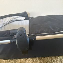 Mockingbird Bassinet 