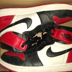 Jordan 1 Retro High Bred Toe