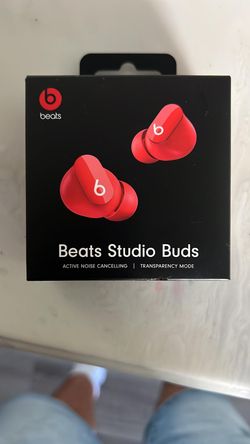Beats Studio Buds