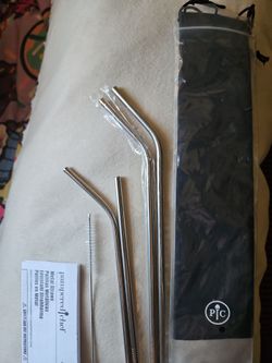 Pampered Chef NEW Metal straws-4 pc set