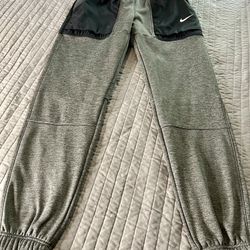 Nike Therma-fit Tapered Sweatpants
