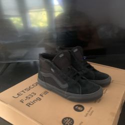 Black Vans Size 3y