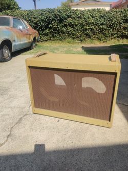 2x12 tweed guitar amp cab empty
