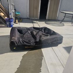 Giant Dog Bed 