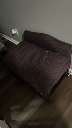 couch purple