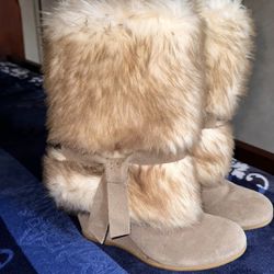 BCBGeneration Freesia Fur Boots Womens Size 7B/37