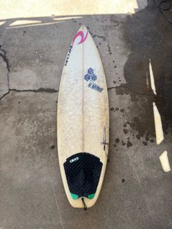 5’9” Al Merrick Surfboard
