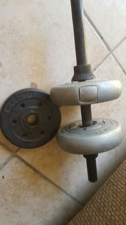 Pesas para hacer ejercicio son 3☆☆ 2 de 4.4 Libras...y una de 2.5 Libras..todas por $10