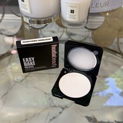 HUDA BEAUTY Easy Bake Airbrush Matte Pressed Setting Powder FIRM PRICE 🤍