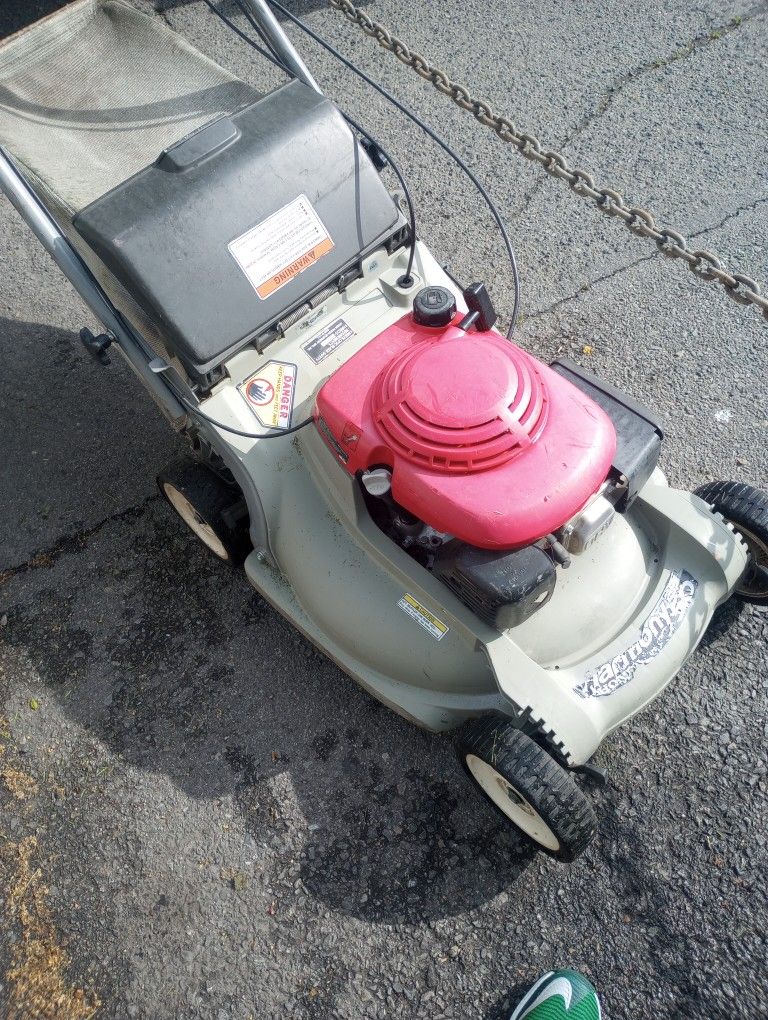 Honda (Commercial Mower)