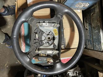 1995 Range Rover Classic Steering Wheel. 