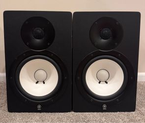 Yamaha HS8 Studio Monitors (Pair) – One Monitor Has Intermittent Issue