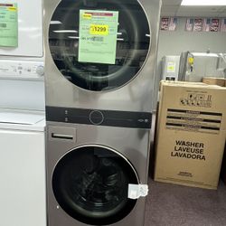 Stacked Washer Dryer LG Silver Gas Dryer New Open Box Free Delivery!