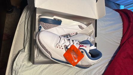 Air Jordan 3 White True Blue Sneakers