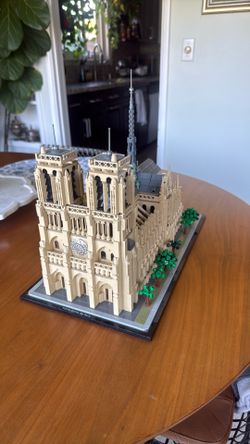 Notre Dame Lego
