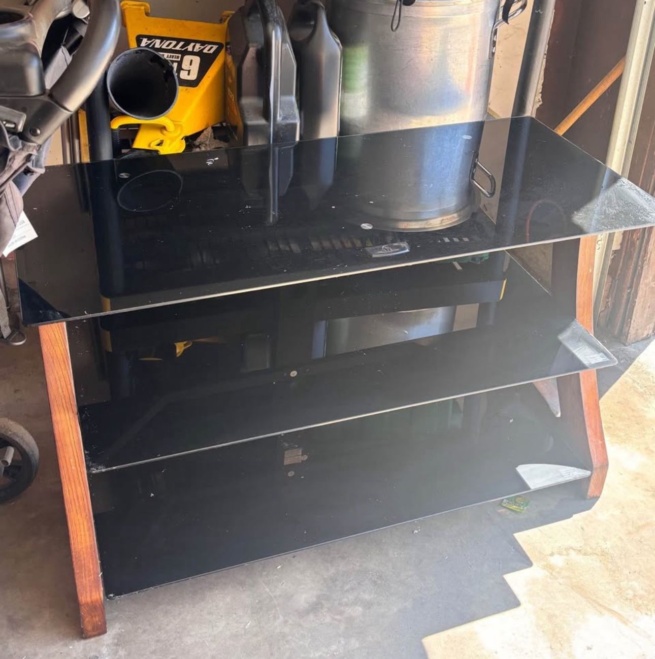 Tv stand