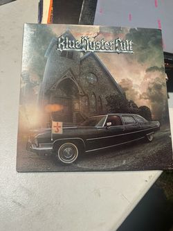 Blue Oyster Cult - On Your Feet Or On Your Knees - 1985