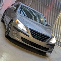 2013 Hyundai Genesis