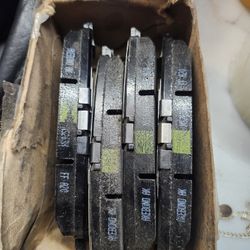 2013-2017 Honda Accord & 2016-2018 Honda HR-V Front Brake Pad Set - Honda (45022-T2G-A01)