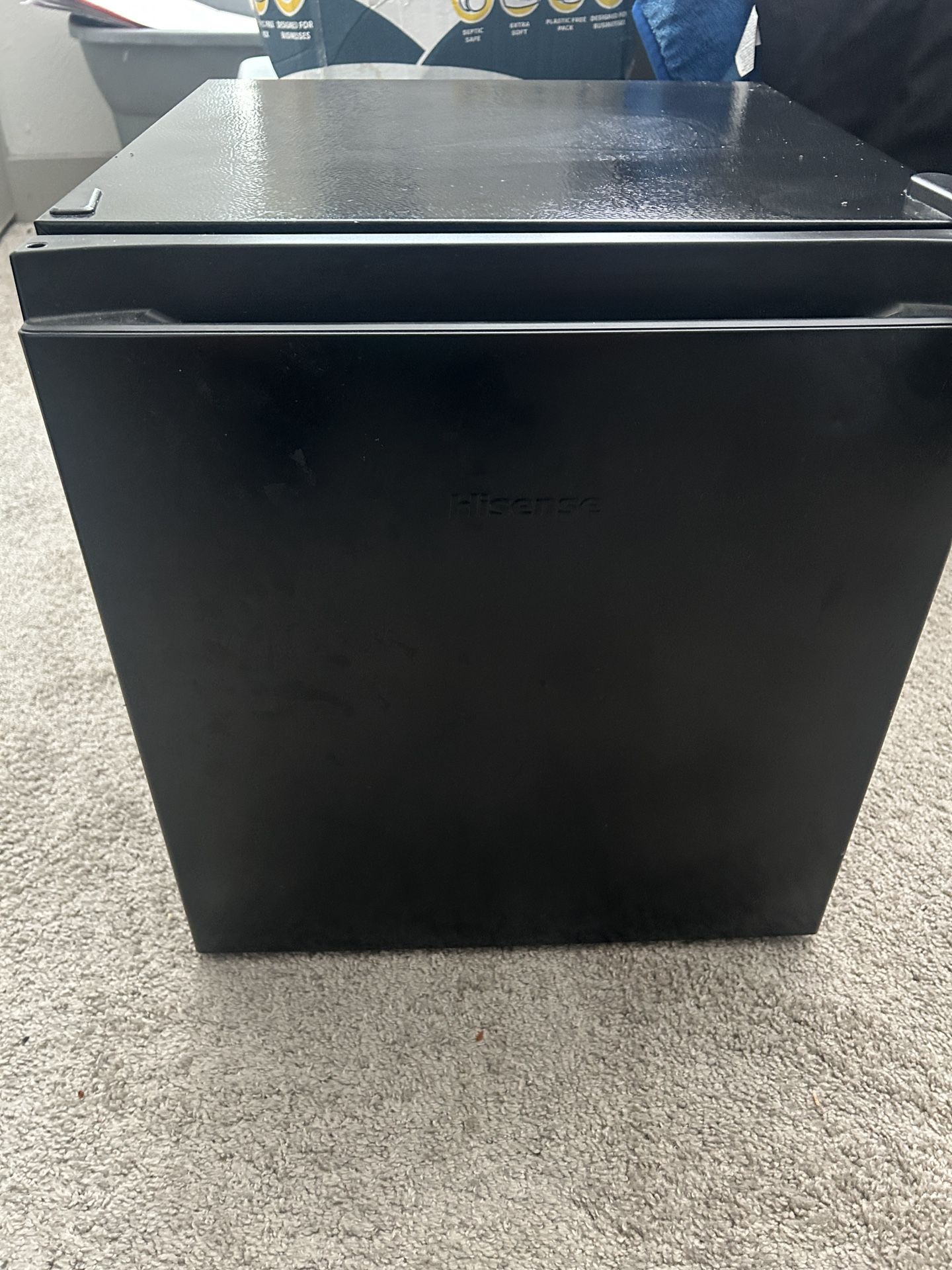 Mini Fridge/Freezer