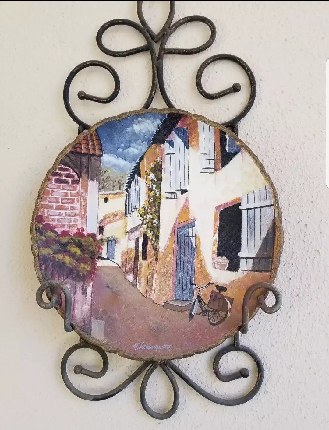 Handpainted decorative plate
