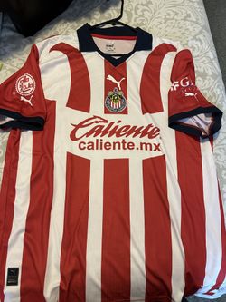 Jersey De Chivas Marca Puma Muy Padre Size 2XL Practícamente Nueva A Solo $30