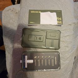 25+ Phone Case