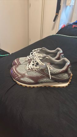 Bottega size 13 runs small fits like a 11 pickup or if local meet up