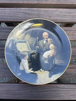 America’s Oldest 1854 Knowles Grandpa’s Treasure Chest